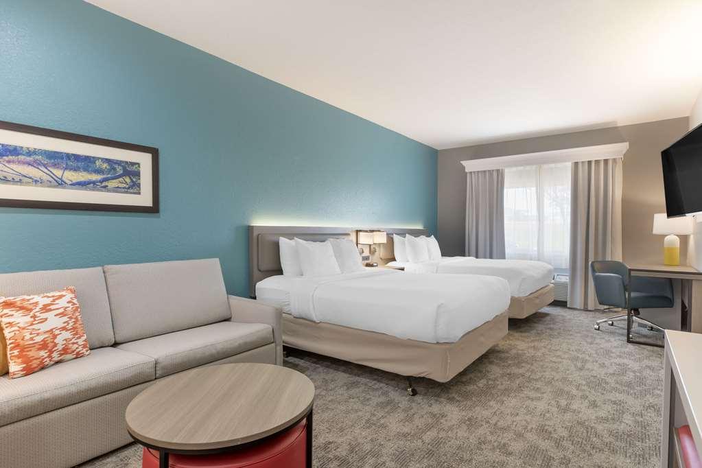 Comfort Inn & Suites Davenport - Quad Cities Room photo