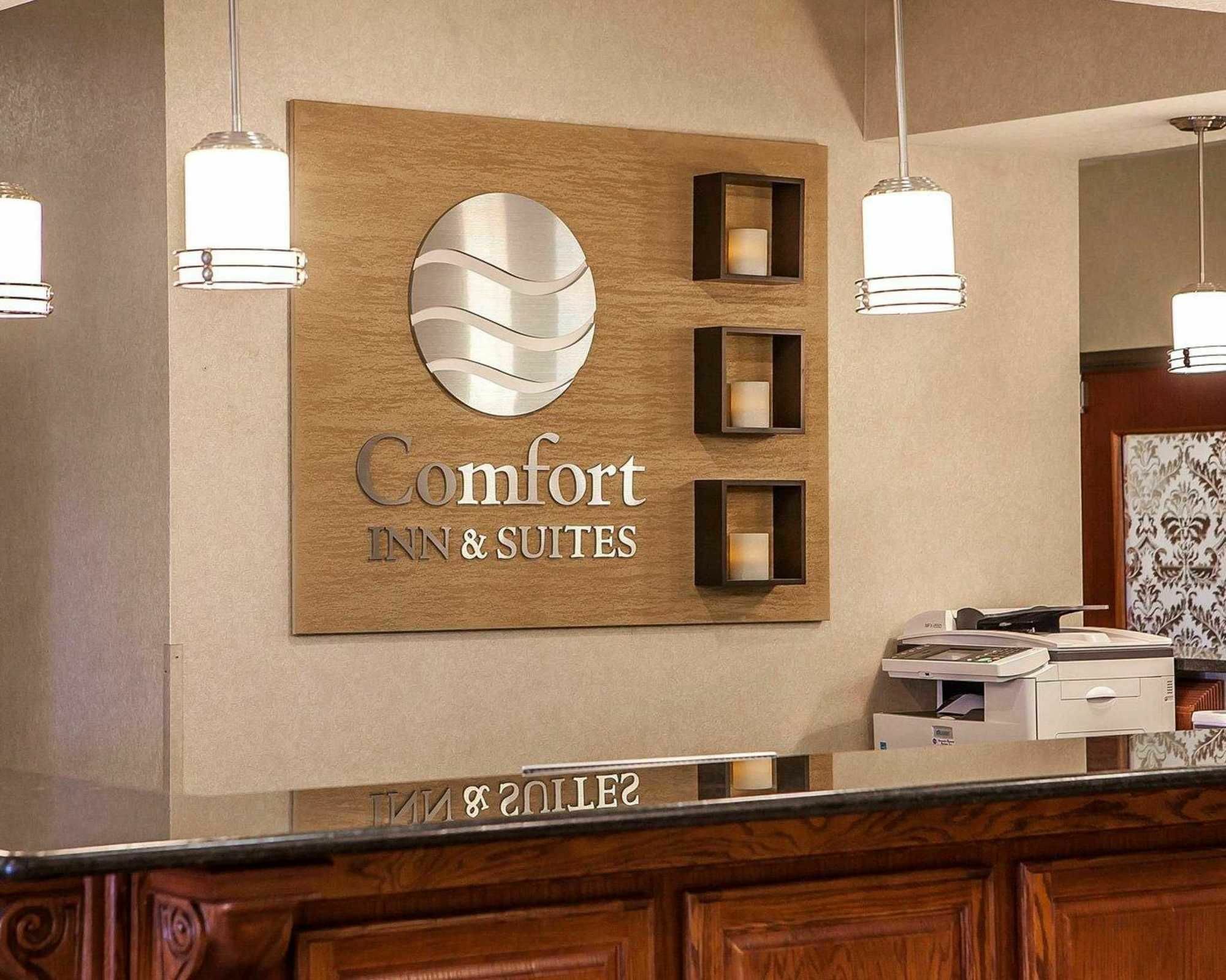 Comfort Inn & Suites Davenport - Quad Cities Exterior photo
